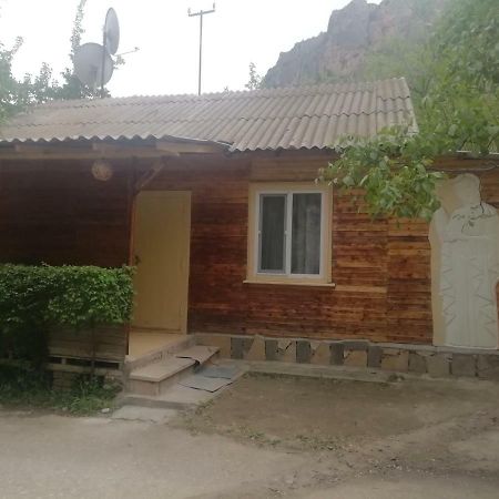 Park-Hotel Khoren'S Lake Areni Exterior foto