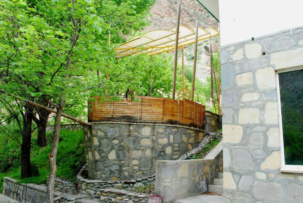 Park-Hotel Khoren'S Lake Areni Exterior foto