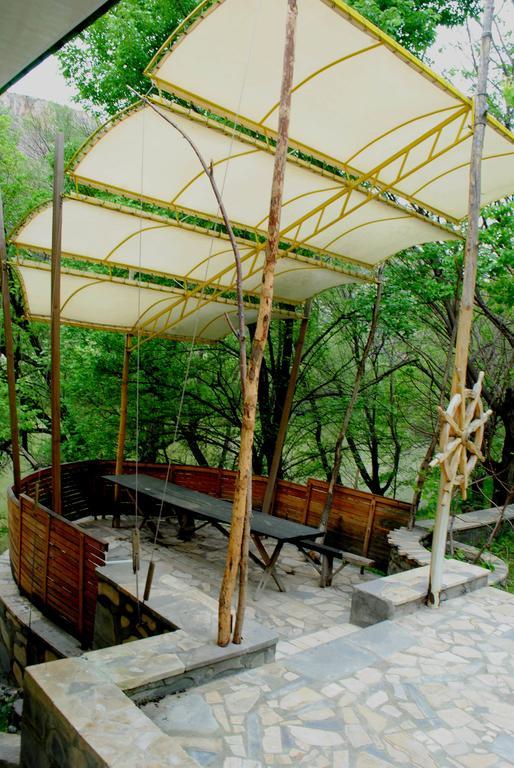 Park-Hotel Khoren'S Lake Areni Exterior foto