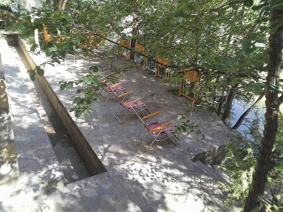 Park-Hotel Khoren'S Lake Areni Exterior foto